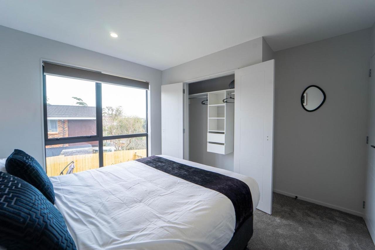 Modern Sunnyhills Town House Villa โอ๊คแลนด์ ภายนอก รูปภาพ